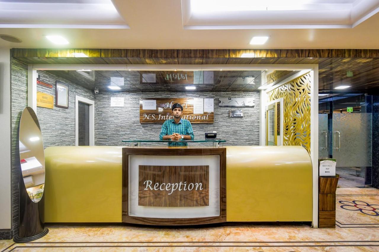 Hotel N S International Calcutta Eksteriør billede